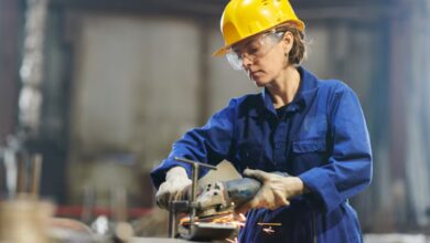 Welder Jobs in Canada – Build a Secure Career in Skilled Trades